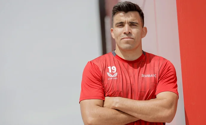 Acuerdo entre Sevilla y River por el traspaso de Acuña a coste cero