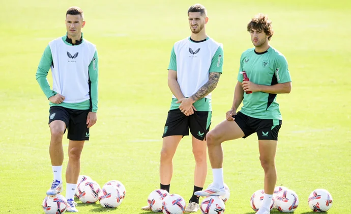 De Marcos vuelve al grupo y siguen seis jugadores en la enfermería