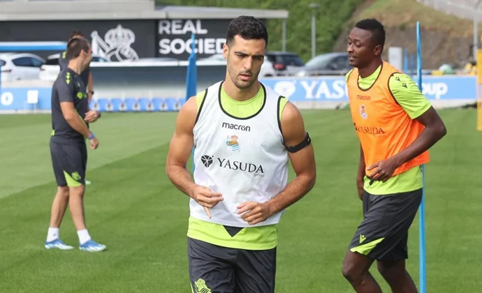 Vuelta al trabajo con Merino, pero sin Zubeldia, Odriozola ni Zakharyan