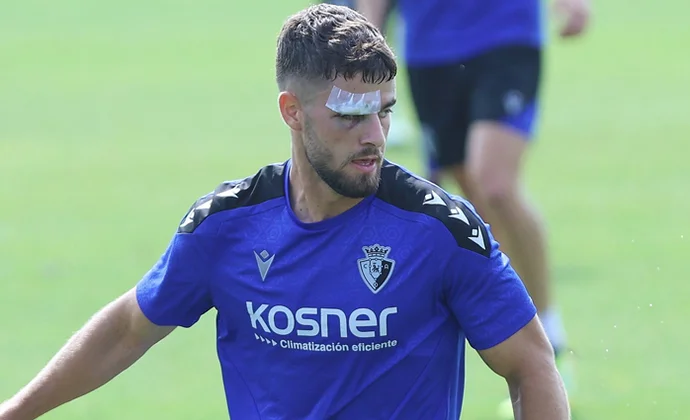 Iker Muñoz preocupa pese a que hoy se ejercitó con el grupo