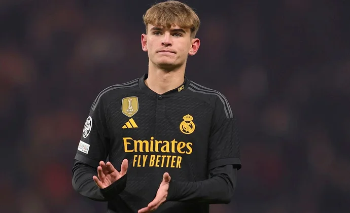 Real Madrid y Como cierran el traspaso de Nico Paz