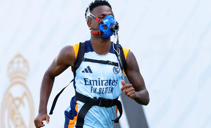 Camavinga y Alaba, únicas bajas en una sesión puramente física