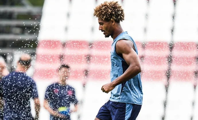 Suso y Jordan, únicas bajas en la sesión previa al partido