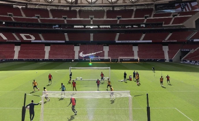 Sesión en el Metropolitano con Lemar al margen y sin Moldovan, pero con Witsel