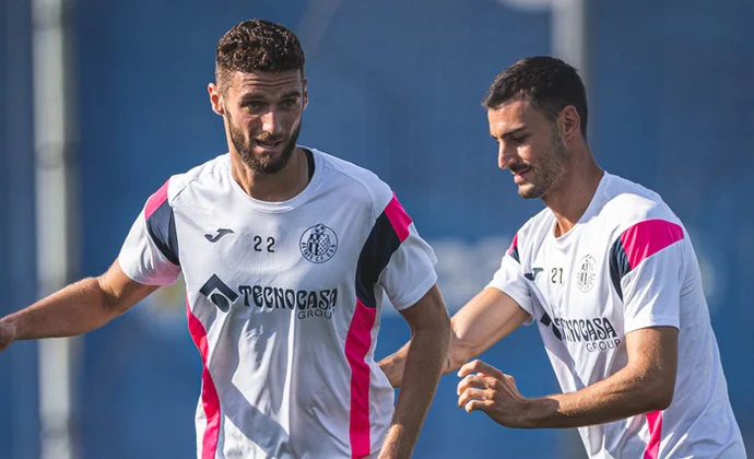 Mayoral no está descartado, pero Arambarri es seria duda