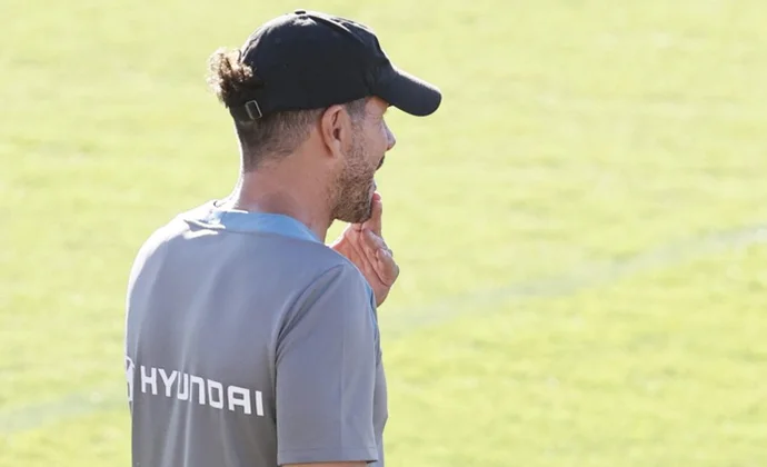 Simeone cambia de idea y prueba once con Koke y sin Barrios