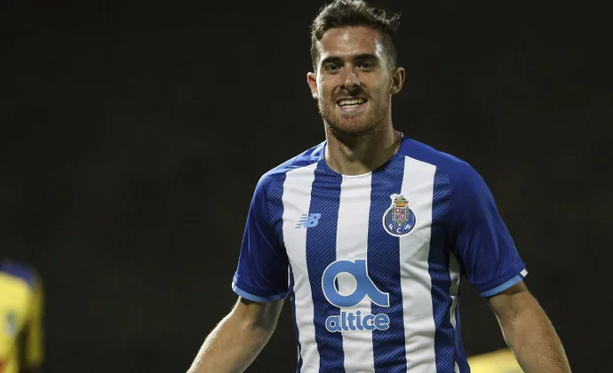El Alavés cierra el fichaje de Toni Martínez por 2M€