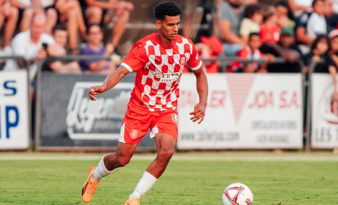 El Girona hace oficial la cesión de Ilyas Chaira al Real Oviedo