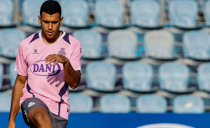 Cheddira completa su primera sesión. Cabrera y Expósito, bajas