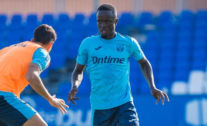 Cissé entrena con normalidad y Borja tiene a toda la plantilla disponible