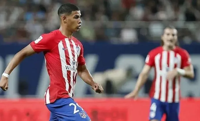 Acuerdo entre Atlético y Alavés por el traspaso de Santiago Mouriño