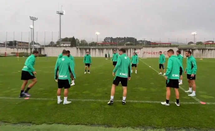 Nuñez completa su primera sesión, Paredes se prueba con el grupo, Nico y Yuri al margen