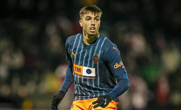 Valencia y Zaragoza negocian la cesión de Alberto Marí