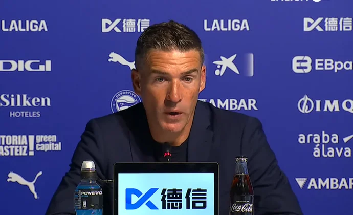 Carrión analiza la derrota, explica las suplencias de Sandro y Moleiro y habla de las rotaciones