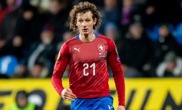 Kumbulla y Kral, citados por sus selecciones