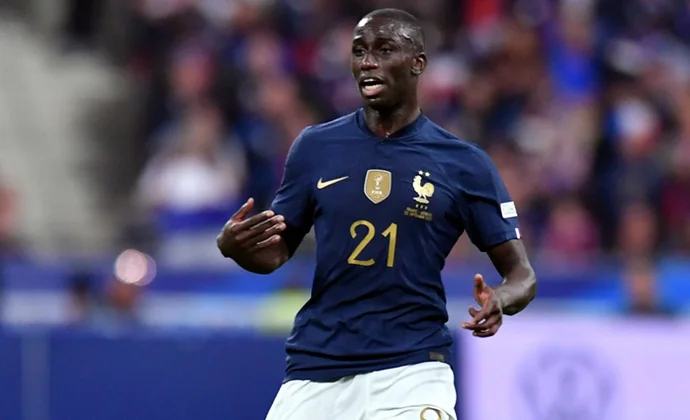 Mendy es desconvocado por Deschamps por una lesión en la tibia