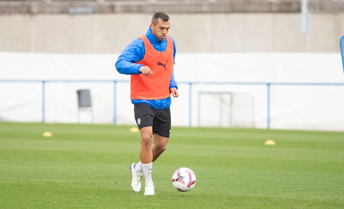 El Alavés retoma los entrenamientos con las únicas bajas de los internacionales