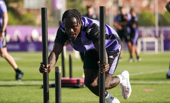 Marcos André, Iván Sánchez y Ferreira, al margen en una sesión sin los tres internacionales