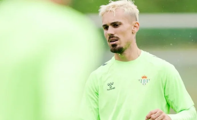 El Betis recibe una oferta de Catar por Rodri