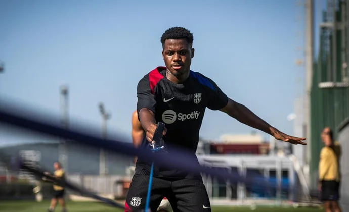 Según Mundo Deportivo, Ansu Fati podría volver la semana que viene al grupo