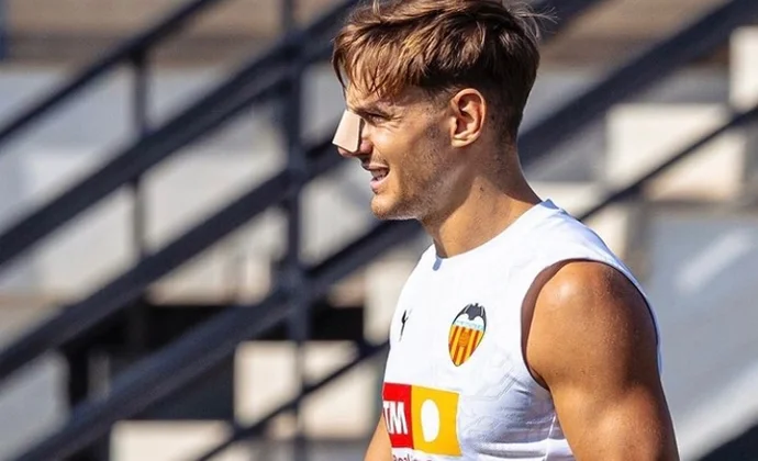 Nueva sesión en Paterna sin Duro ni Mir, pero con Fran Pérez y Dani Gómez