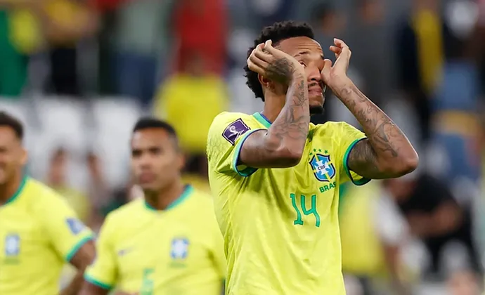 Marca cree que Militao estará dos semanas de baja, pero las pruebas son mañana