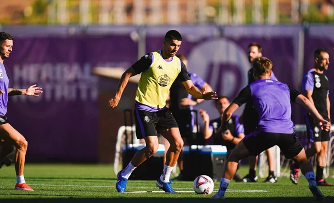 Marcos André vuelve al grupo e Iván Sánchez solo hace la primera parte