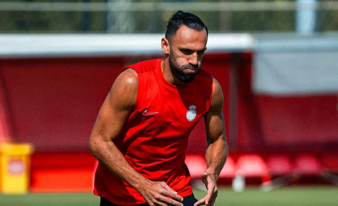 Muriqi no necesitará someterse a pruebas y mañana entrenará con el grupo