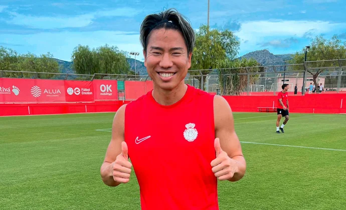 Asano regresa, Muriqi completa la sesión y faltan Mojica y Larin