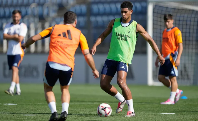 Tchouaméni, Belllingham y Militao entrenan con el grupo y Ancelotti recupera al resto de internacionales