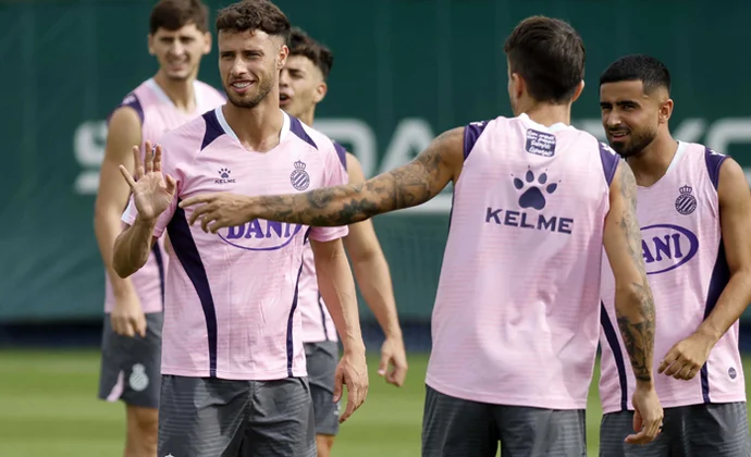 Cabrera se prueba con el grupo y Calero está descartado