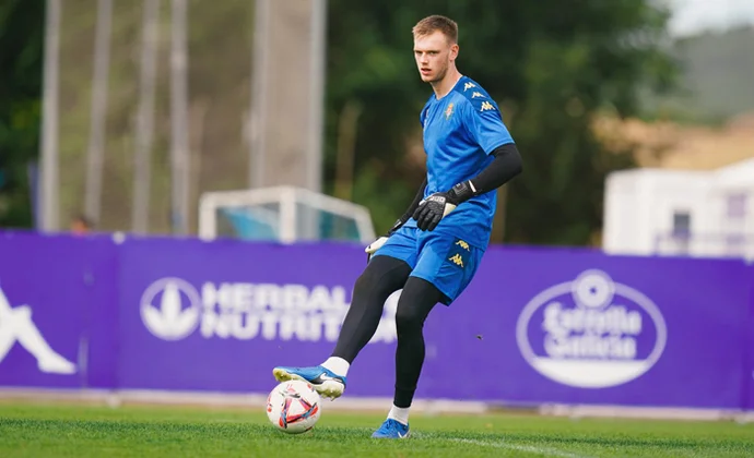 Javi Sánchez sigue sin entrenar y será baja contra el Celta