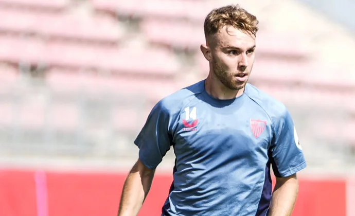 Gudelj vuelve al grupo y Barco solo hace una parte