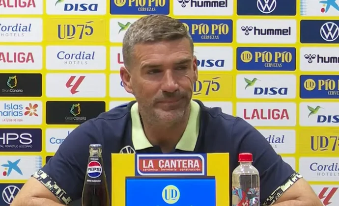 Carrión habla de Sandro, Mata, Fabio Silva, Fabio González, Pejiño, Mármol, Fuster y la pareja de centrales