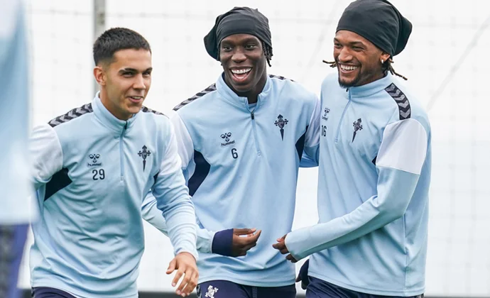 Jailson vuelve al grupo sin el alta médica y Domínguez avanza de forma parcial