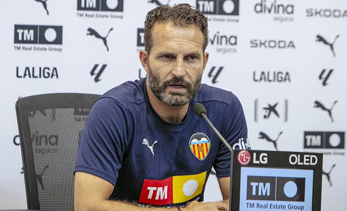 Baraja, sobre Hugo Duro, Rafa Mir, Rioja, Yarek, Guerra, Canós, las rotaciones y Osasuna