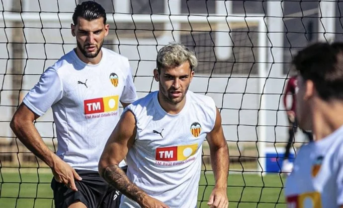 Rafa Mir y Hugo Duro vuelven a trabajar con el grupo