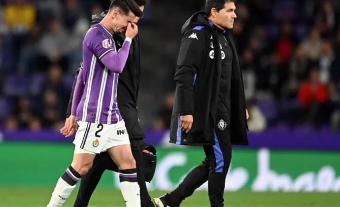 Las pruebas a Luis Pérez descartan rotura y podría llegar al sábado