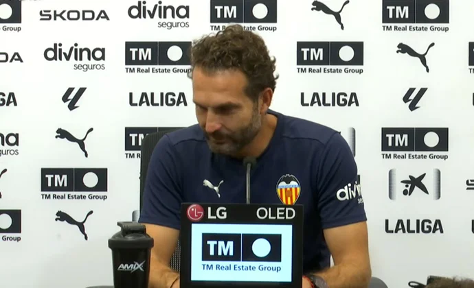 Baraja no responde a si cambiará de sistema y habla de Jesús Vázquez, Gayà y el Leganés