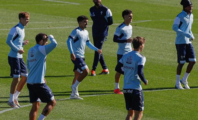 Bamba vuelve al grupo y De la Torre es el único al margen