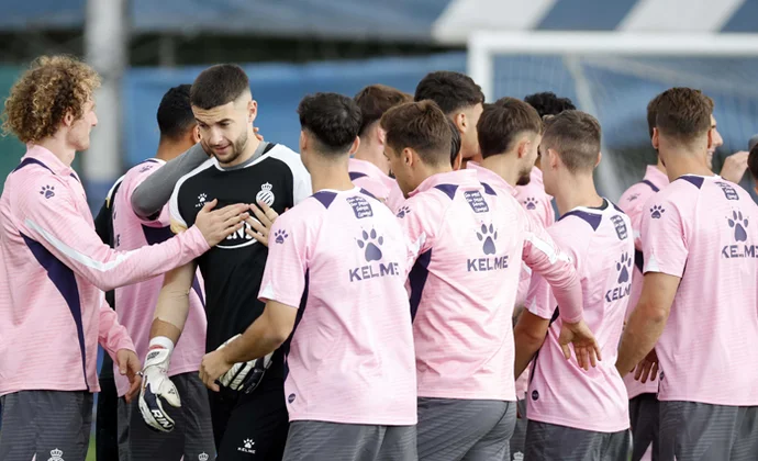 Cabrera sigue al margen y está descartado para recibir al Mallorca