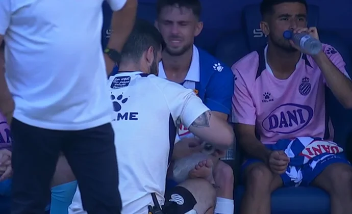 Unas molestias provocaron el cambio de Jofre antes del final del partido