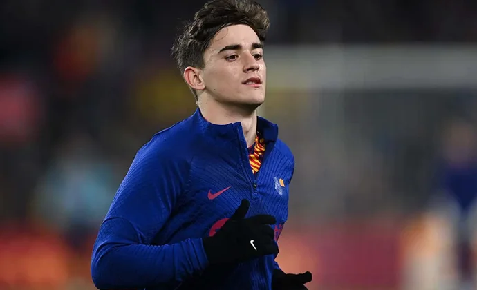 Según Mundo Deportivo, Gavi podría entrar en la convocatoria para la jornada 10