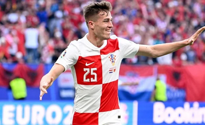 Trece jugadores de la Real Sociedad se marchan con sus respectivas selecciones