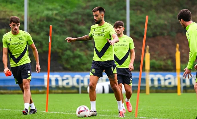 La Real Sociedad reanuda los entrenamientos sin Zakharyan, Traoré ni los internacionales