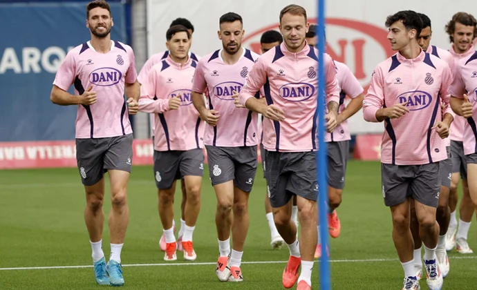 Edu Expósito hace parte de la sesión y Cabrera entrena con aparente normalidad