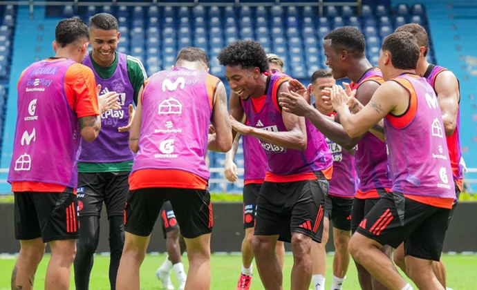 Asprilla se ejercita con normalidad antes de enfrentarse a Chile