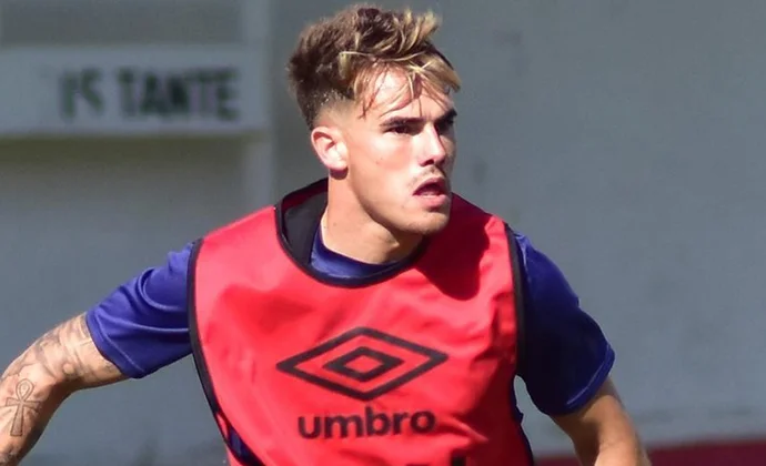 Mumin y Balliu se incorporan al grupo y Chavarría sigue progresando