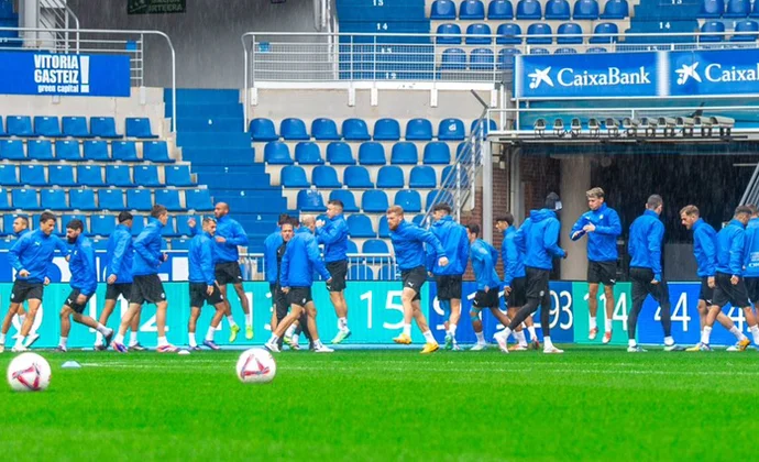 Abqar y Owono se incorporan, Mouriño llega esta noche, Sedlar y Novoa bajas