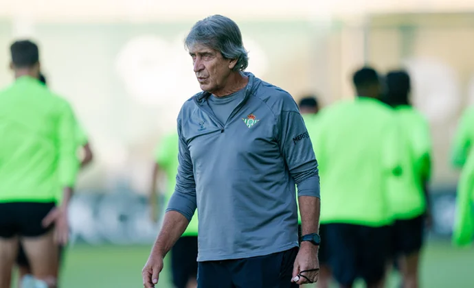 Natan y Sabaly completan otra sesión y Marc Roca se confirma como baja